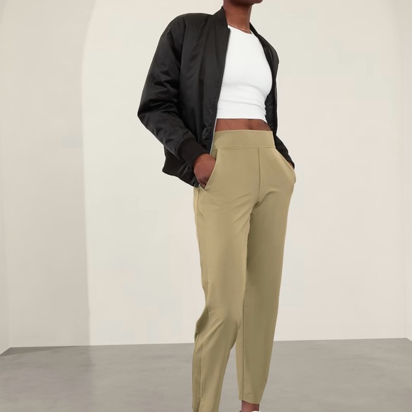 Athleta BROOKLYN MID RISE ANKLE PANT Green WomenSize 2 . - Picture 2 of 13